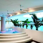 Hanza Tower De Lux Apartmán *