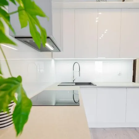 Hanza Tower De Lux Appartement