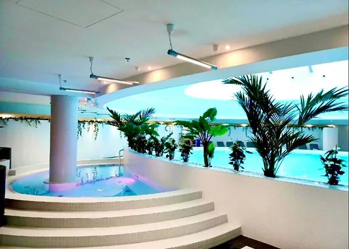 Hanza Tower De Lux Apartament *